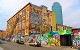 Cities_City_graffiti_023706_.jpg